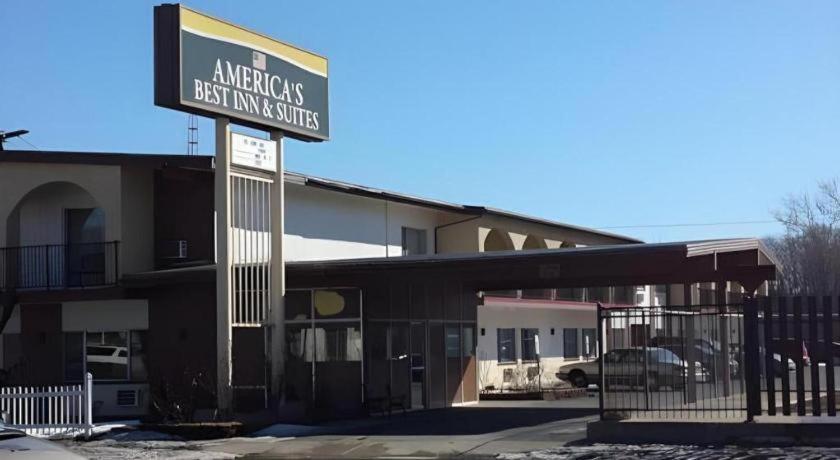America'S Best Inn Urbana Шампейн Екстериор снимка